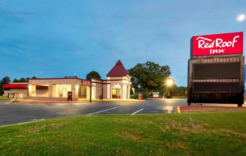 Petersburg Hotel | Red Roof Inn Petersburg - Fort Lee