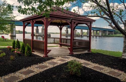Secaucus Hotel | Red Roof Inn PLUS+ Secaucus - Meadowlands