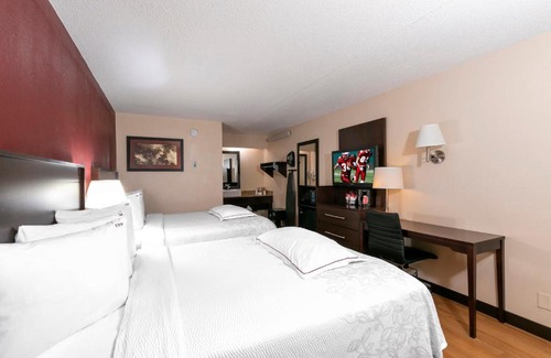 Rockville Hotel | Red Roof Inn PLUS+ Washington DC Rockville