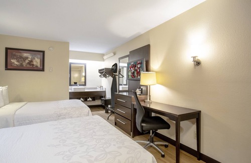 Rockville Hotel | Red Roof Inn PLUS+ Washington DC - Rockville