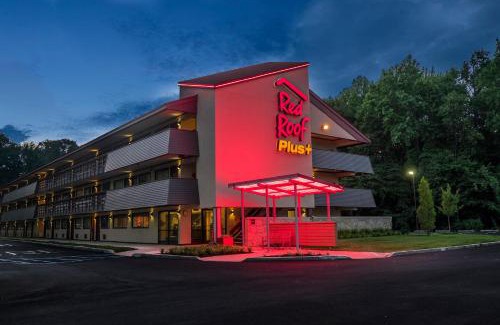Newark Hotel | Red Roof Inn PLUS+ Wilmington - Newark