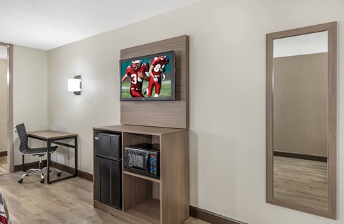 North Chesterfield Hotel | Red Roof Inn Richmond, VA