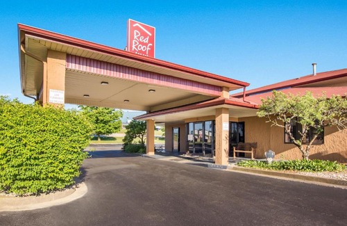 Shelbyville Hotel | Red Roof Inn Shelbyville
