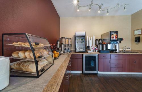 Troy Hotel | Red Roof Inn St Louis - Troy, IL