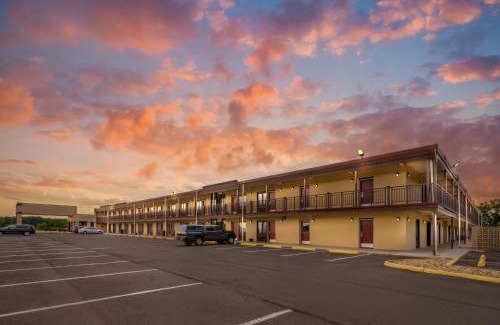 Staunton Hotel | Red Roof Inn Staunton