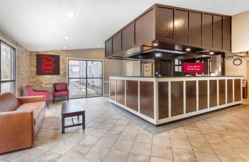 North Newport News Hotel | Red Roof Inn & Suites Newport News