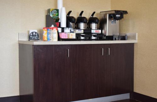 Syracuse Hotel | Red Roof Inn Syracuse
