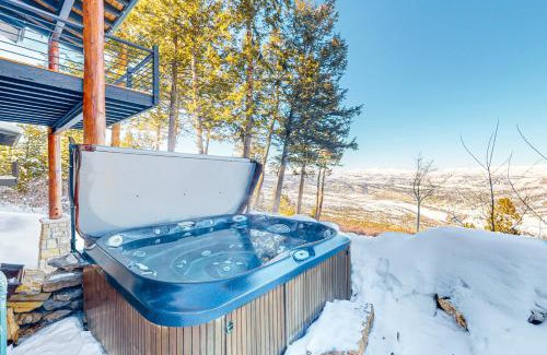 Edwards House | Red Sky Luxury Retreat