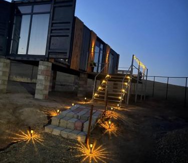 Taldykorgan Hotel | Red stone Glamping