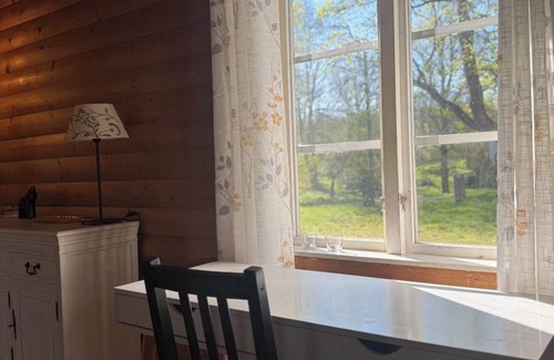 Fagelfors House | Red Sweden vacation home in Småland by the lake