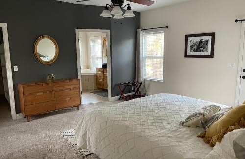 Mariposa House | Red Tail Retreat