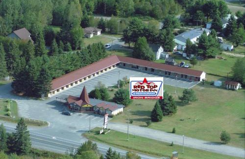 Algoma District Hotel | Red Top Motor Inn