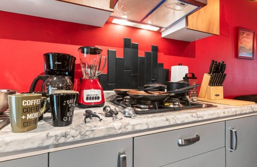 Durango Apartment | Red Vibe Music Decor | King Bed + Parking + Office