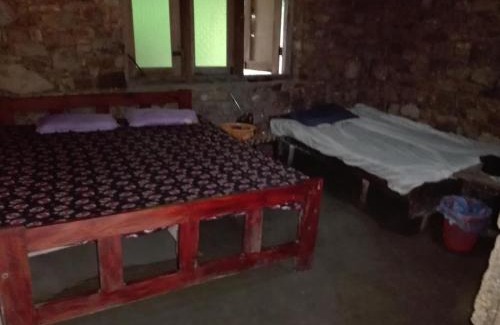 Ukuwela Ski Chalet | Redbana village