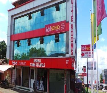 Malappuram Hotel | Redbell suites Residency