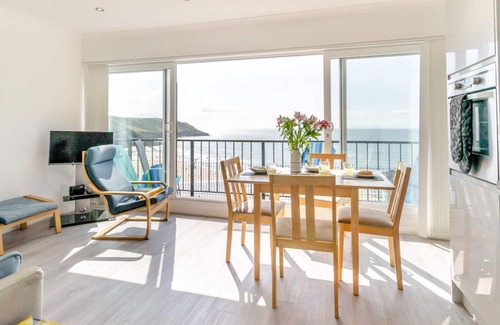 Bishopston Apartment | Redcliffe Apartments F