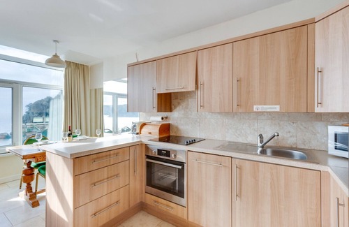 Bishopston Apartment | Redcliffe Apartments E
