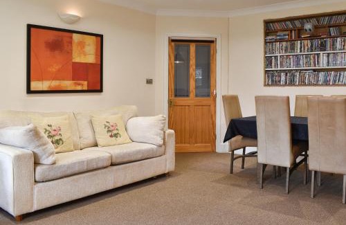 Allostock House | Redcot Holiday Bungalow