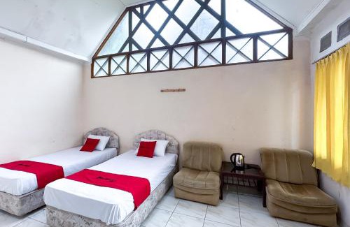 Pasirjambu Hotel | RedDoorz at Argapuri Resort Gambung