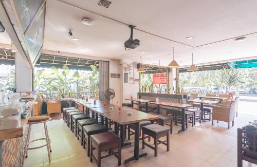 Pontianak House | RedDoorz at H Agus Salim Street Pontianak