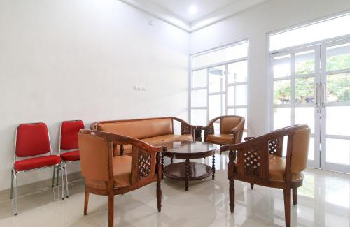Klaten Selatan House | RedDoorz at Hotel Putra Perdana Klaten