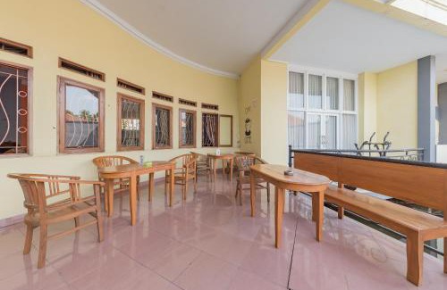 Tasikmalaya Hotel | RedDoorz at Jalan Siliwangi Tasikmalaya