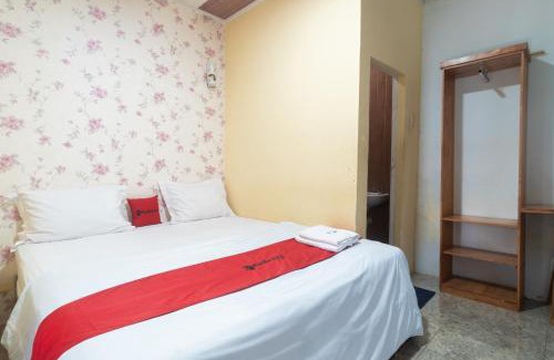 Berastagi Hotel | RedDoorz at Sapo Rumbia 1 Berastagi