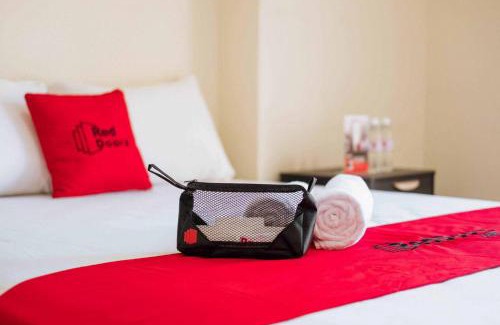 Balige Hotel | RedDoorz @ Balige Toba Samosir