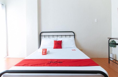 Caloocan Hotel | RedDoorz @ Kassel North Caloocan