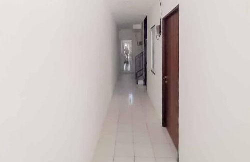 Serang Hotel | RedDoorz near Alun Alun Kota Serang