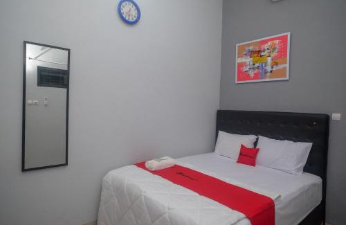 Banaran Hotel | RedDoorz Near Dr Oen Solo Baru Hospital