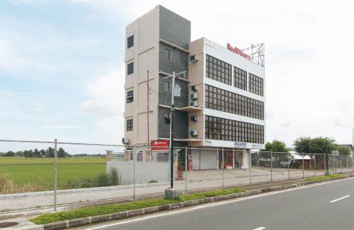 Cabatuan Hotel | RedDoorz Near Iloilo International Airport