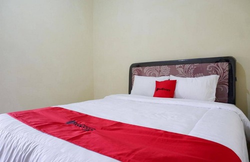 Buton Babau Hotel | RedDoorz near Lippo Plaza Buton