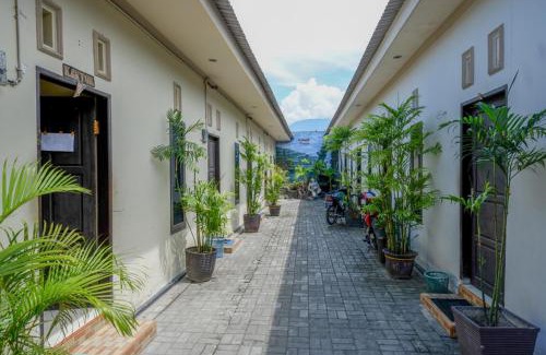Palu House | RedDoorz near Mutiara SIS Al Jufrie Airport Palu