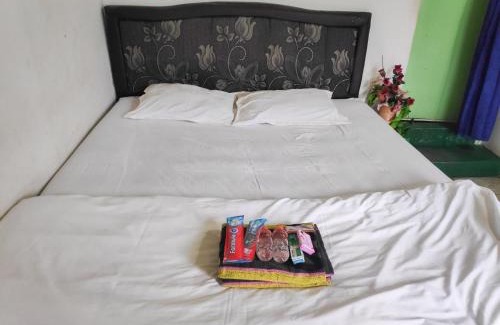 Pardamean Ajibata Hotel | RedDoorz near Pelabuhan Ajibata Parapat