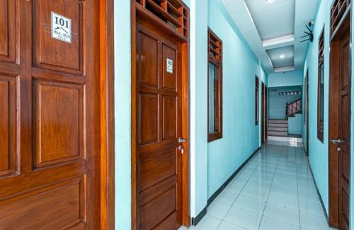 Solo City Centre House | RedDoorz near Puro Mangkunegaran