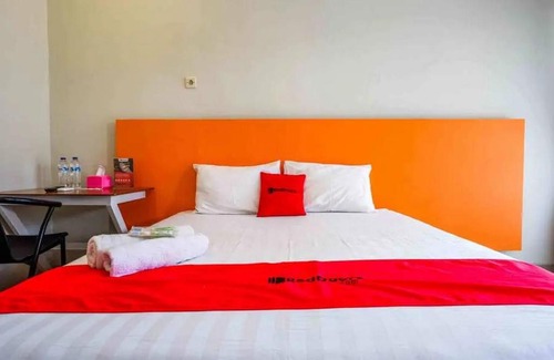 Blora Hotel | Reddoorz near Stadion Kridosono Blora