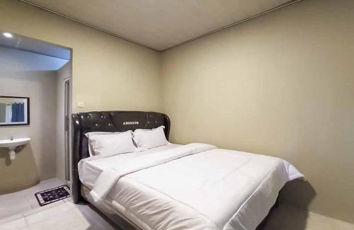 Metro Hotel | RedDoorz near Taman Merdeka Metro Lampung