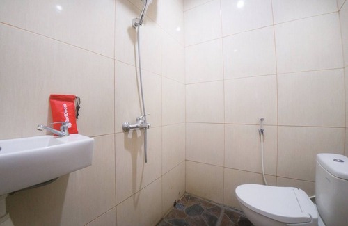 Gorontalo Hotel | RedDoorz near TVRI Gorontalo