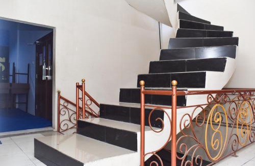 Makassar Hotel | RedDoorz near Universitas Muhammadiyah Makassar