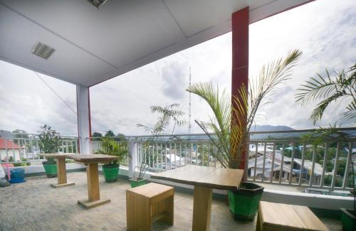 Gorontalo Hotel | RedDoorz Plus Syariah @ Pentadio Gorontalo