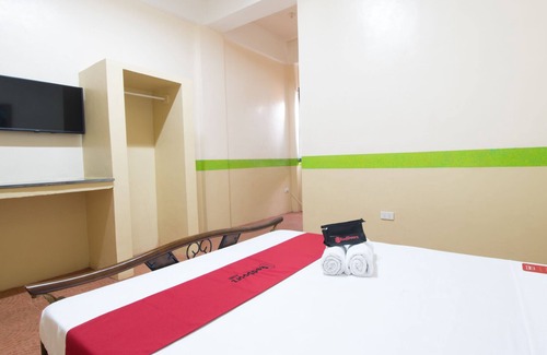 Pansol Hotel | RedDoorz @ Praferosa Resort Hotel Calamba