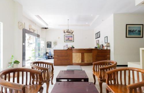 Gubeng House | RedDoorz @ Raya Ngagel 2