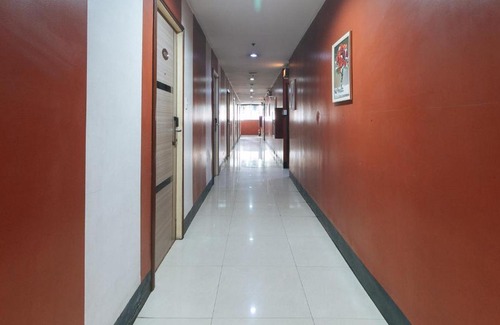 Quiapo Hotel | RedDoorz @ Riches Holiday Hotel Avenida