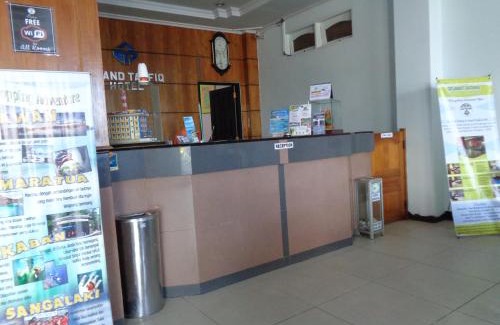 Tarakan Hotel | RedDoorz Syariah at Grand Taufiq Tarakan