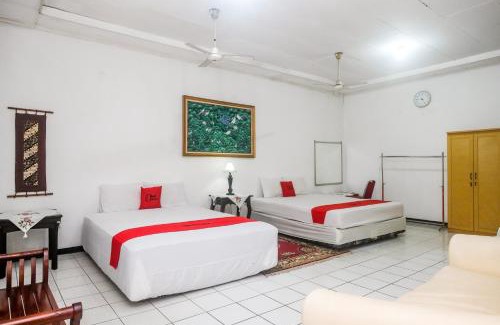 Klaten Hotel | RedDoorz Syariah at Griya Raharja Klaten