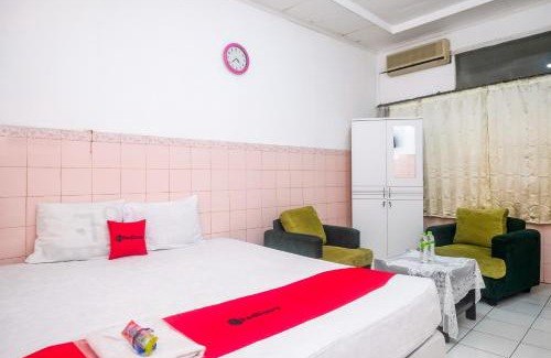 Klaten Hotel | RedDoorz Syariah at Griya Raharja Klaten