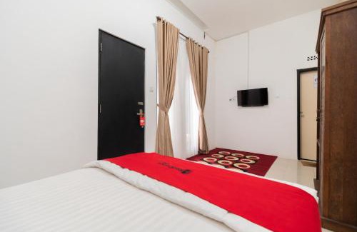 Padang House | RedDoorz Syariah at Jalan Andalas Padang