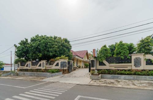 Muara Bungo House | RedDoorz Syariah @ Mora Garden Bungo