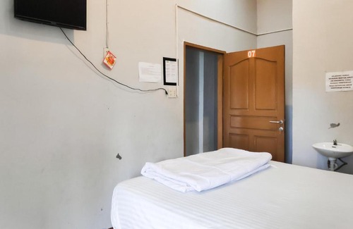 Langsa Hotel | RedDoorz Syariah near Terminal Terpadu Langsa